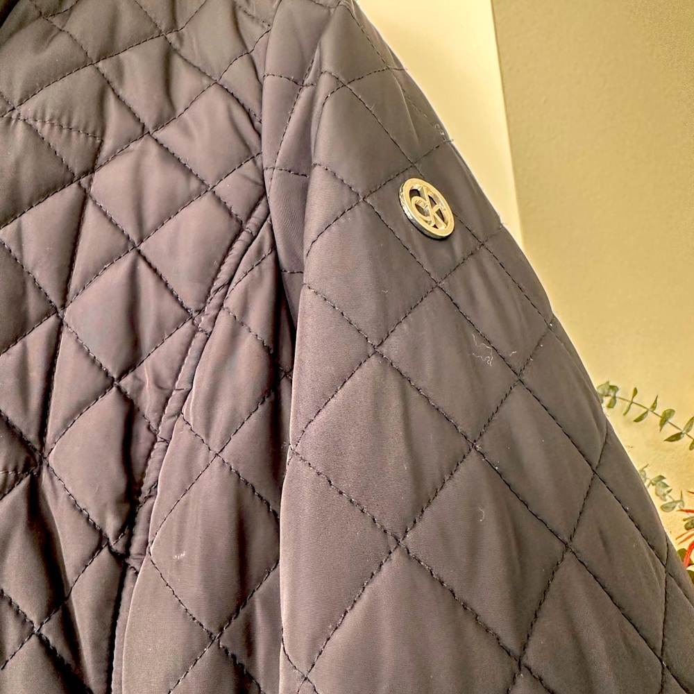 Calvin Klein Puffer Jacket XL Navy blue with soft lining,Hood.slim waist detail - Picture 3 of 7